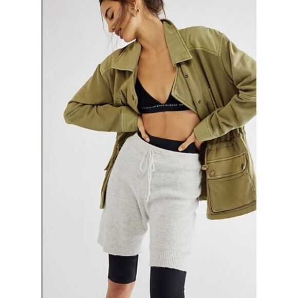 New Free  People Saturday Utility Jacket Patch Pockets Drawstring Waist Size M - Picture 1 of 11